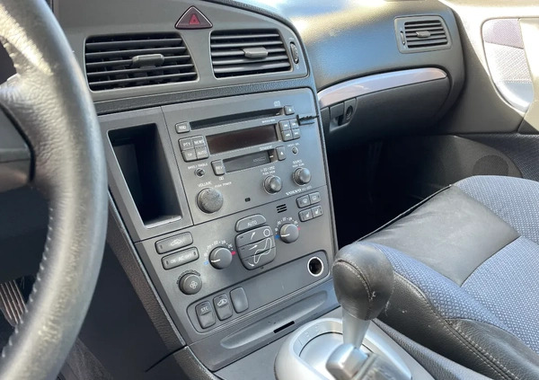 Volvo S60 cena 11900 przebieg: 260000, rok produkcji 2002 z Ustka małe 301